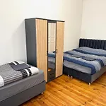 Sehr Zentrale Wohnung Fuer Bis Zu 6 Gaeste - Nah Gelegen Zum Kurfuerstendamm, Potsdamer Platz Und Kreuzberg In 10 Minuten